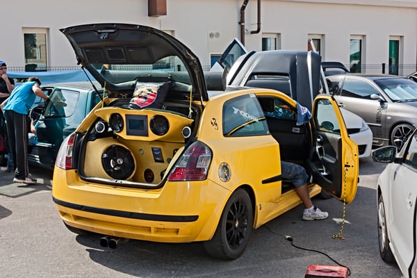 accesorios coche altavoces