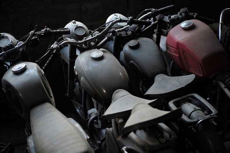 Guía de parabrisas de motocicleta: ¡todo lo que necesitas saber