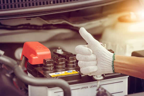 Oportunidades perdidas en el servicio de baterías de coche en los talleres