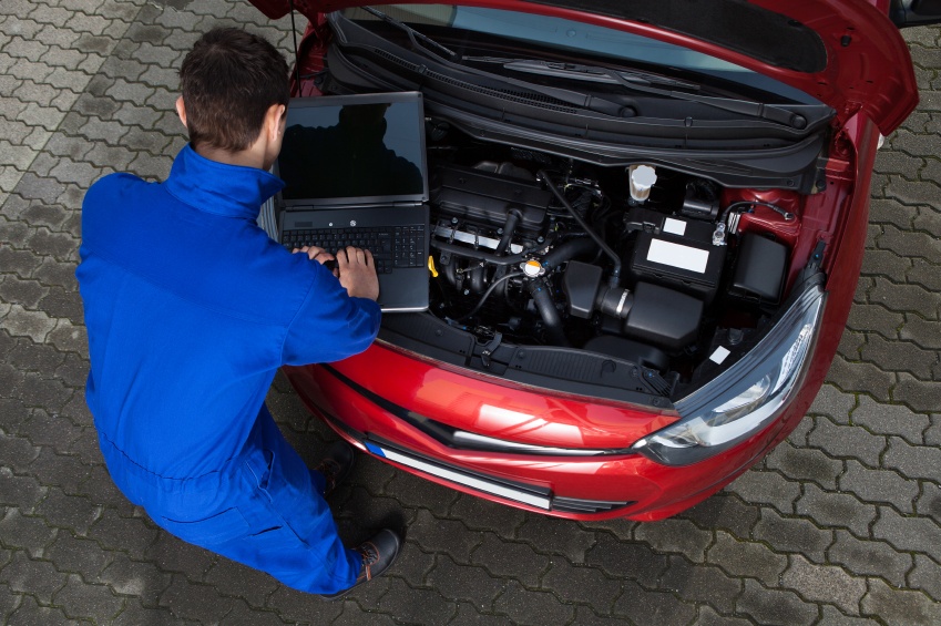 5 ventajas de visitar un taller mecánico frente a arreglar el coche uno  mismo – BestDrive